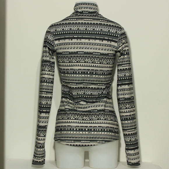 Nike Dri-Fit Half Zip Pullover EUC - Picture 2 of 8